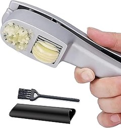¿Qué elegir: prensas o picadores manuales para tu cocina?
