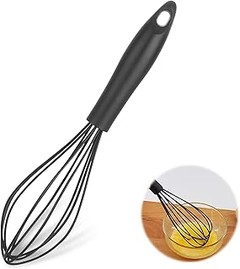 Descubre qué es un batidor manual y sus usos en la cocina